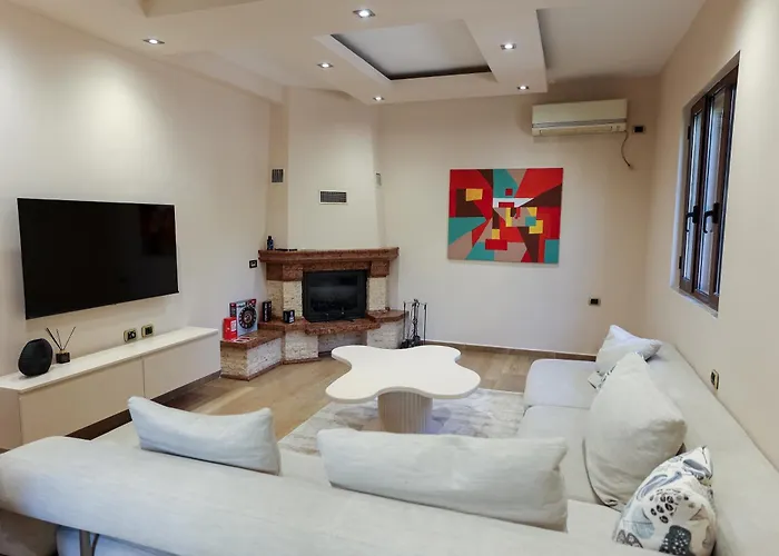 Private With Garden And Comfort - Close To Center Tirana